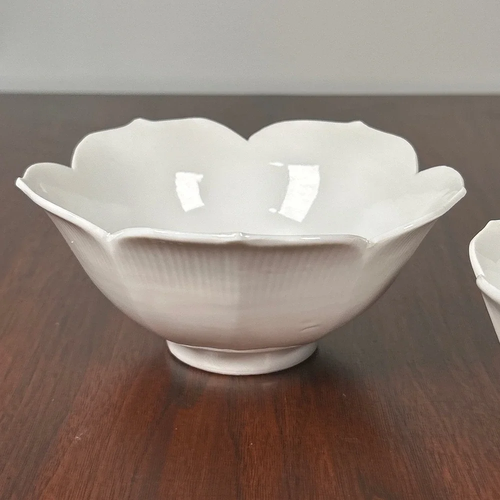 Vintage Japanese White Porcelain Lotus Flower Scalloped Nesting Bowls Set of 2